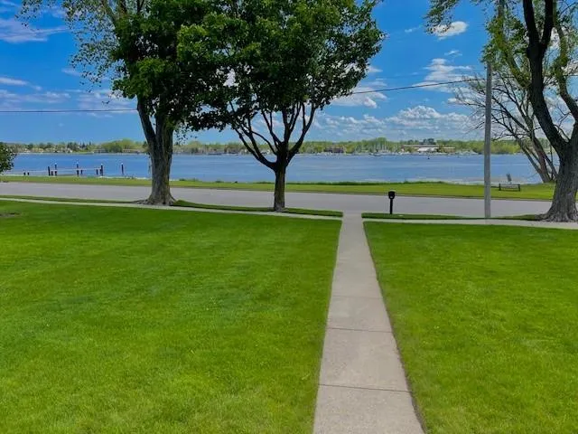 806 Memorial Dr, Sturgeon Bay Wi 54235, 4 Bedrooms Bedrooms, ,3 BathroomsBathrooms,Waterfront-Residential,For Sale,Memorial Dr,141689