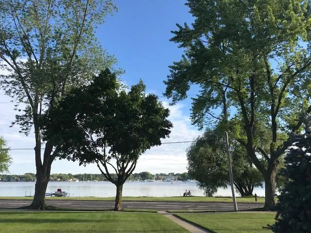 806 Memorial Dr, Sturgeon Bay Wi 54235, 4 Bedrooms Bedrooms, ,3 BathroomsBathrooms,Waterfront-Residential,For Sale,Memorial Dr,141689