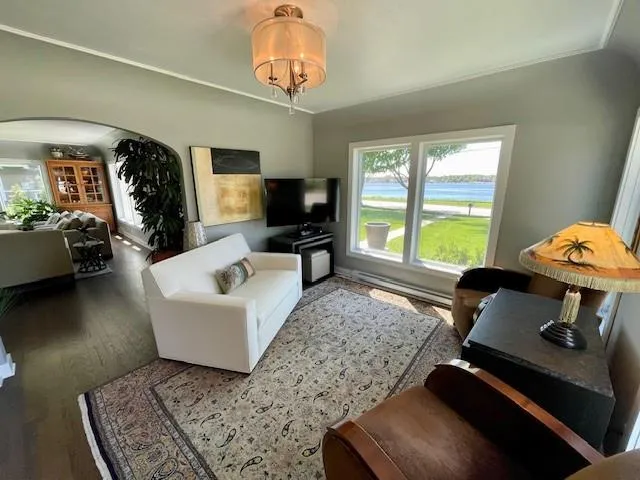 806 Memorial Dr, Sturgeon Bay Wi 54235, 4 Bedrooms Bedrooms, ,3 BathroomsBathrooms,Waterfront-Residential,For Sale,Memorial Dr,141689