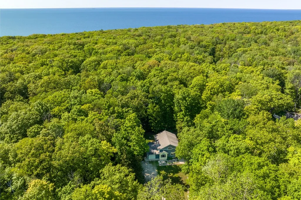 6281 Maple Run Ln, Egg Harbor Wi 54209, 3 Bedrooms Bedrooms, ,2 BathroomsBathrooms,Inland-Residential,For Sale,Maple Run Ln,141710