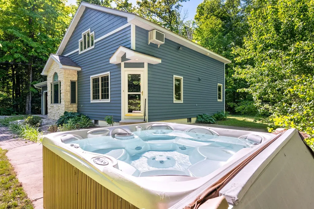 6281 Maple Run Ln, Egg Harbor Wi 54209, 3 Bedrooms Bedrooms, ,2 BathroomsBathrooms,Inland-Residential,For Sale,Maple Run Ln,141710