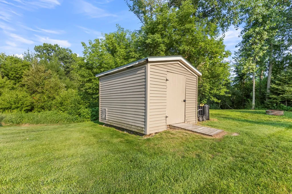1525 Texas St, Sturgeon Bay, Wisconsin 54235, 3 Bedrooms Bedrooms, ,3 BathroomsBathrooms,Inland-Residential,For Sale,Texas St,144349
