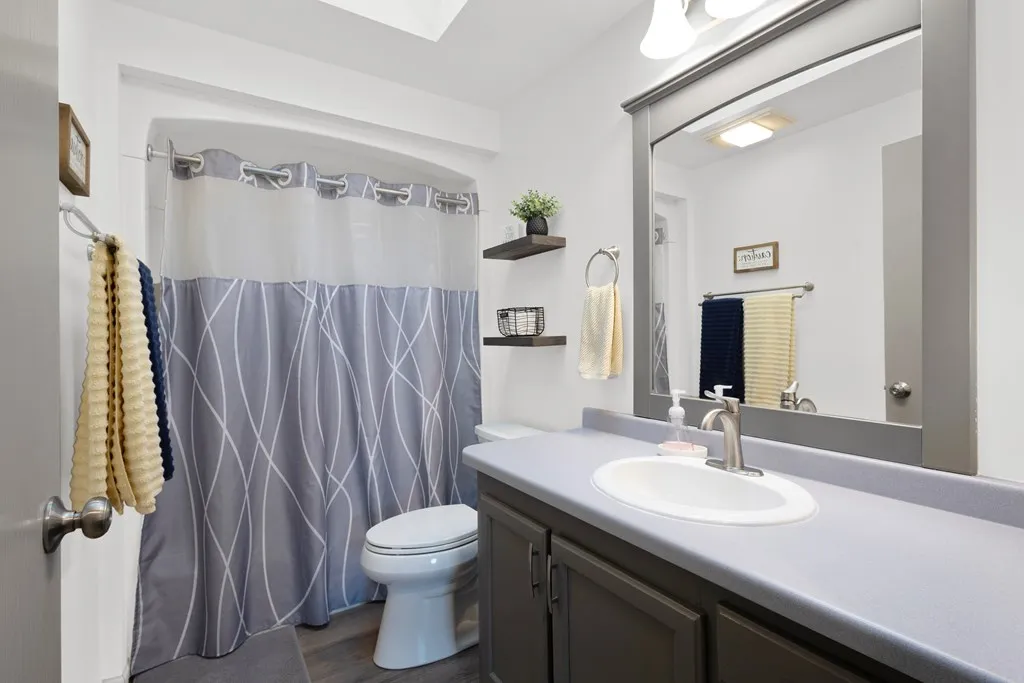 1525 Texas St, Sturgeon Bay, Wisconsin 54235, 3 Bedrooms Bedrooms, ,3 BathroomsBathrooms,Inland-Residential,For Sale,Texas St,144349