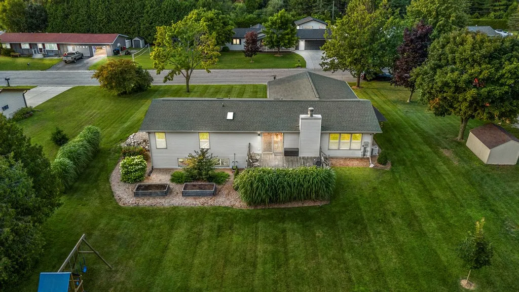 1525 Texas St, Sturgeon Bay, Wisconsin 54235, 3 Bedrooms Bedrooms, ,3 BathroomsBathrooms,Inland-Residential,For Sale,Texas St,144349