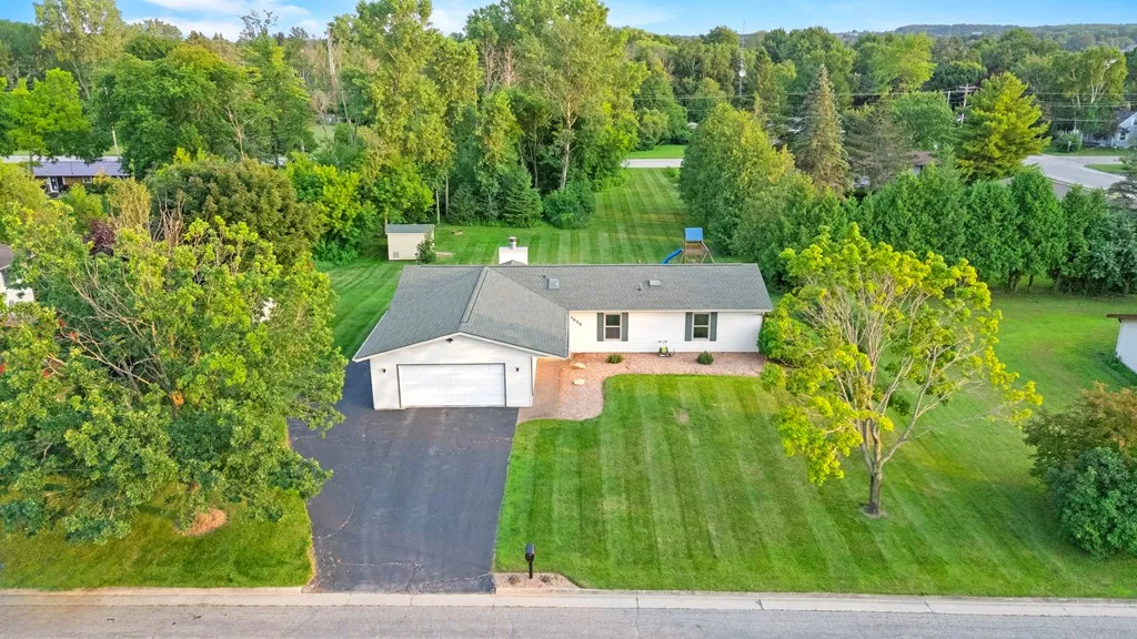 1525 Texas St, Sturgeon Bay, Wisconsin 54235, 3 Bedrooms Bedrooms, ,3 BathroomsBathrooms,Inland-Residential,For Sale,Texas St,144349