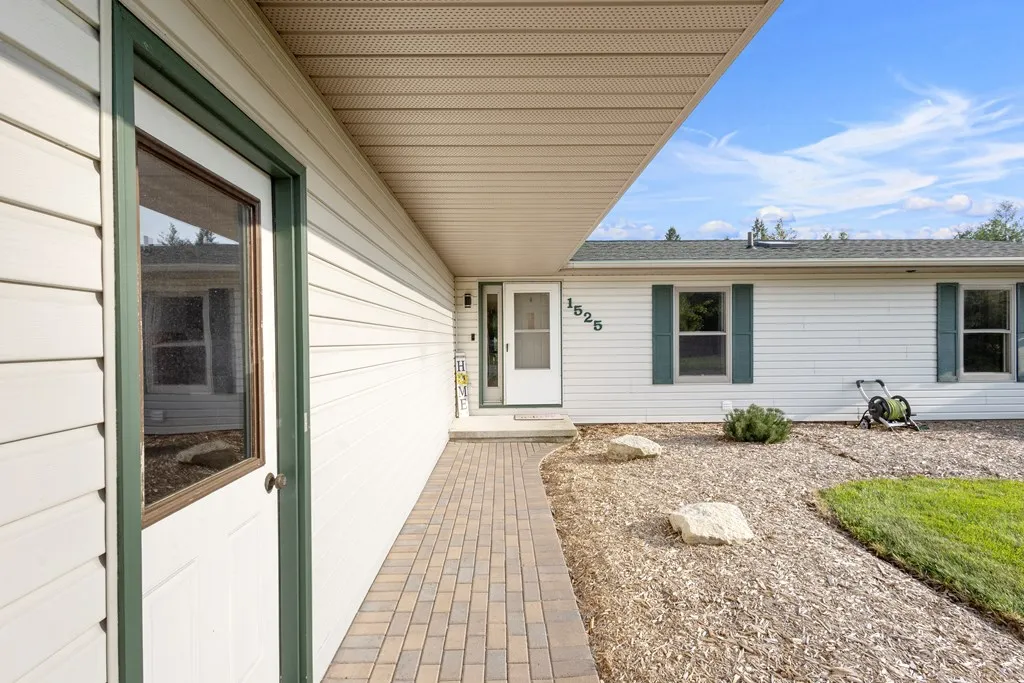 1525 Texas St, Sturgeon Bay, Wisconsin 54235, 3 Bedrooms Bedrooms, ,3 BathroomsBathrooms,Inland-Residential,For Sale,Texas St,144349