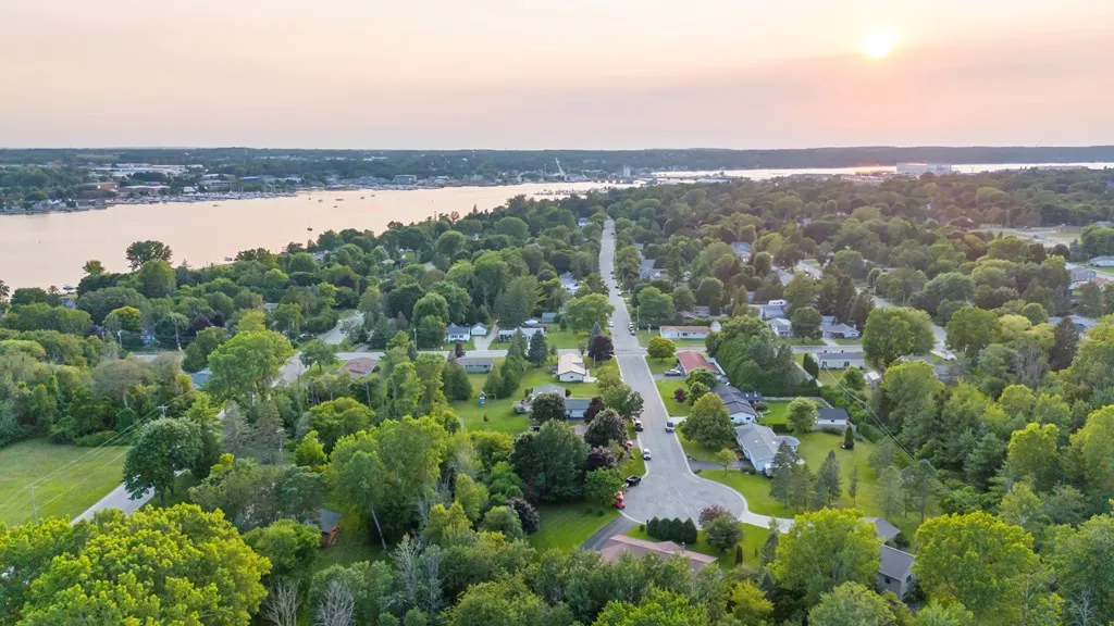 1525 Texas St, Sturgeon Bay, Wisconsin 54235, 3 Bedrooms Bedrooms, ,3 BathroomsBathrooms,Inland-Residential,For Sale,Texas St,144349