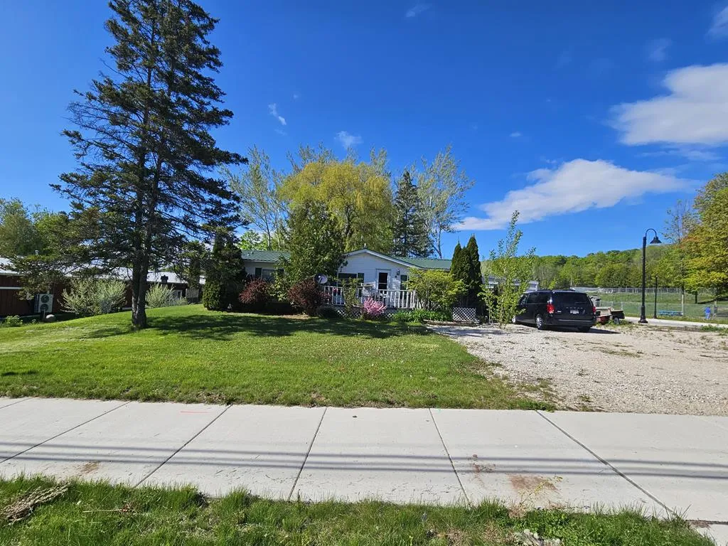 4612 Harbor School Rd, Egg Harbor, Wisconsin 54209, 3 Bedrooms Bedrooms, ,2 BathroomsBathrooms,Inland-Residential,For Sale,Harbor School Rd,144077