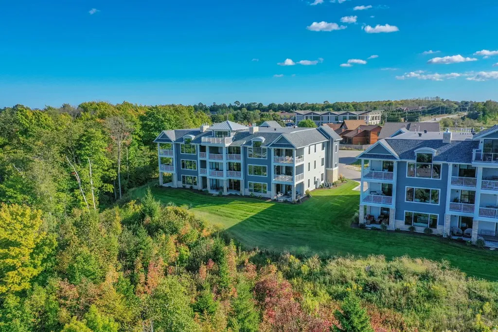 10612 Shore View Place # 301, Sister Bay, Wisconsin 54234, 3 Bedrooms Bedrooms, ,2 BathroomsBathrooms,Condominium,For Sale,Shore View Place,144014