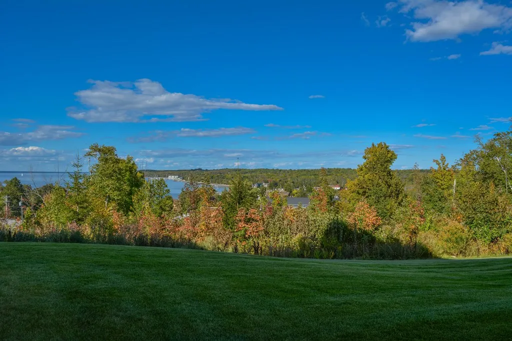 10612 Shore View Place # 301, Sister Bay, Wisconsin 54234, 3 Bedrooms Bedrooms, ,2 BathroomsBathrooms,Condominium,For Sale,Shore View Place,144014