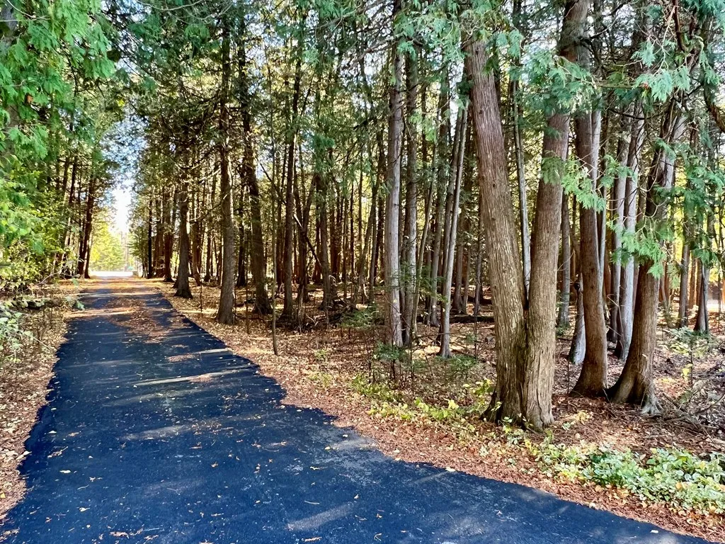 5861 Bay Shore Dr, Egg Harbor Wi 54209, 3 Bedrooms Bedrooms, ,2 BathroomsBathrooms,Waterfront-Residential,For Sale,Bay Shore Dr,141598