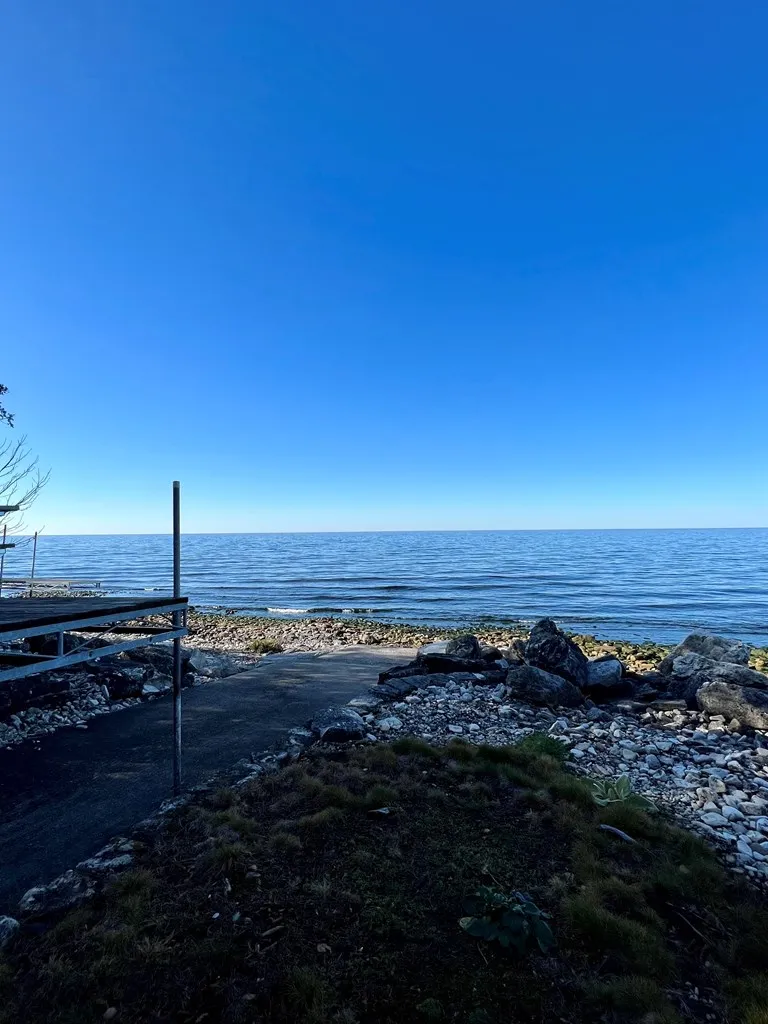 5861 Bay Shore Dr, Egg Harbor Wi 54209, 3 Bedrooms Bedrooms, ,2 BathroomsBathrooms,Waterfront-Residential,For Sale,Bay Shore Dr,141598