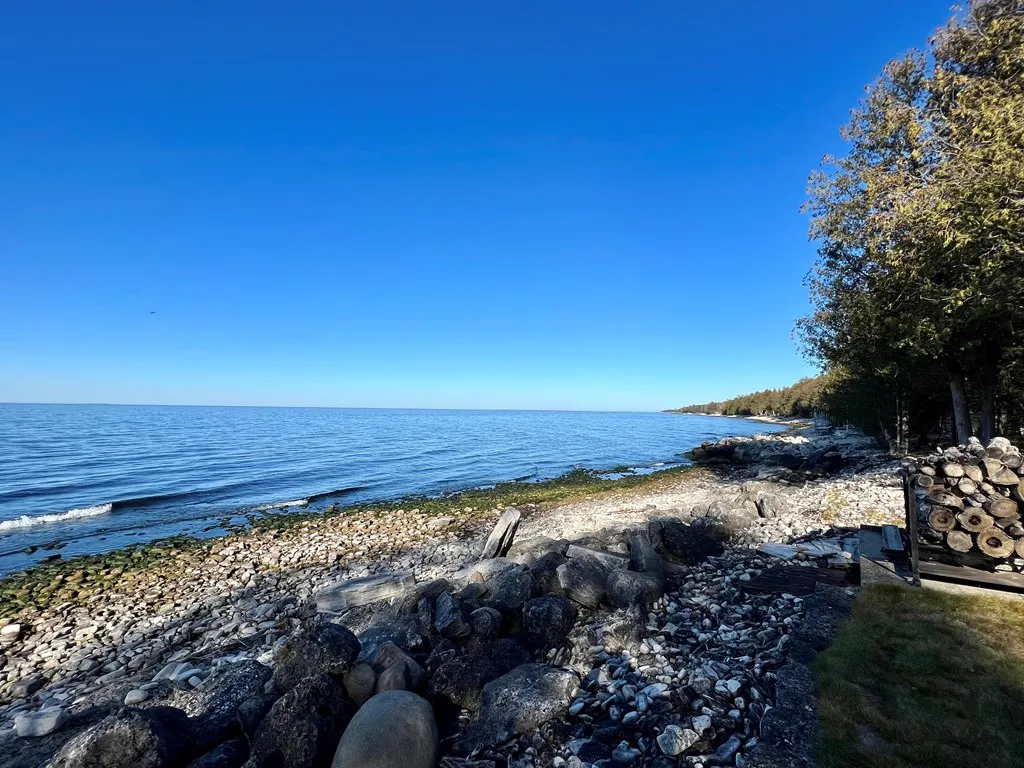5861 Bay Shore Dr, Egg Harbor Wi 54209, 3 Bedrooms Bedrooms, ,2 BathroomsBathrooms,Waterfront-Residential,For Sale,Bay Shore Dr,141598