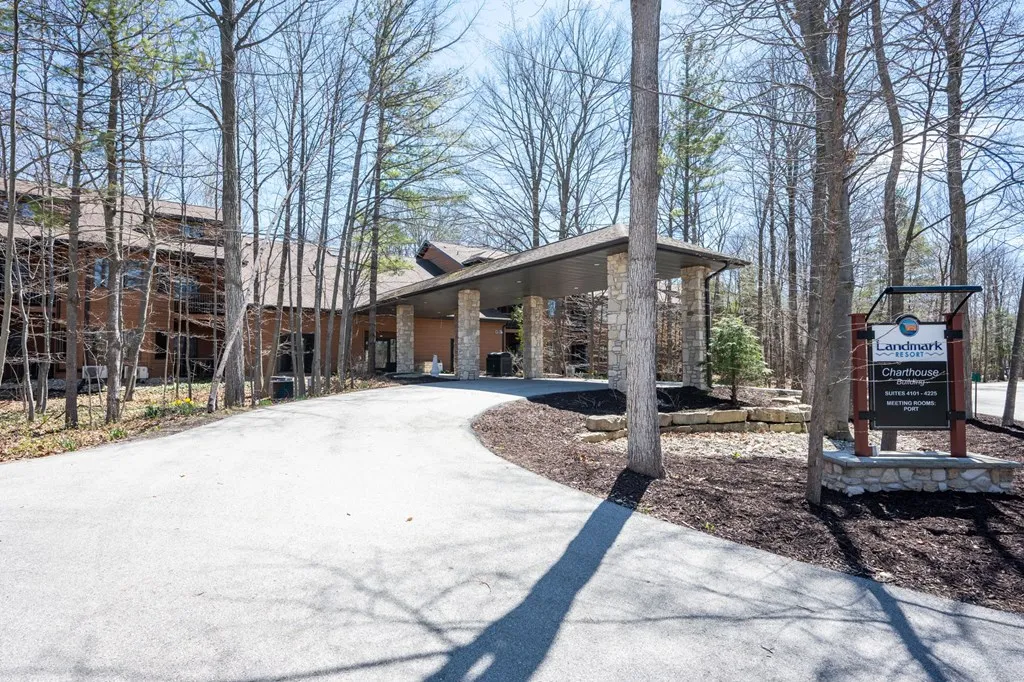 4955 Landmark Cir # 4225, Egg Harbor Wi 54209, 2 Bedrooms Bedrooms, ,2 BathroomsBathrooms,Condominium,For Sale,Landmark Cir,143890