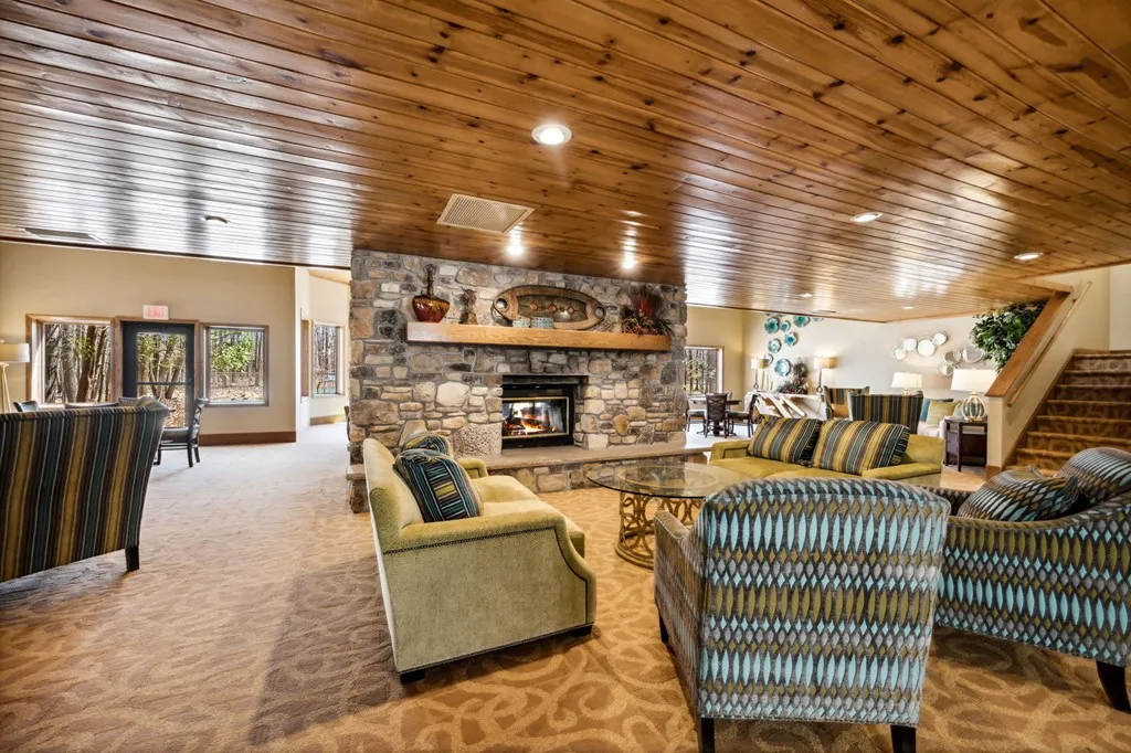 4955 Landmark Cir # 4225, Egg Harbor Wi 54209, 2 Bedrooms Bedrooms, ,2 BathroomsBathrooms,Condominium,For Sale,Landmark Cir,143890