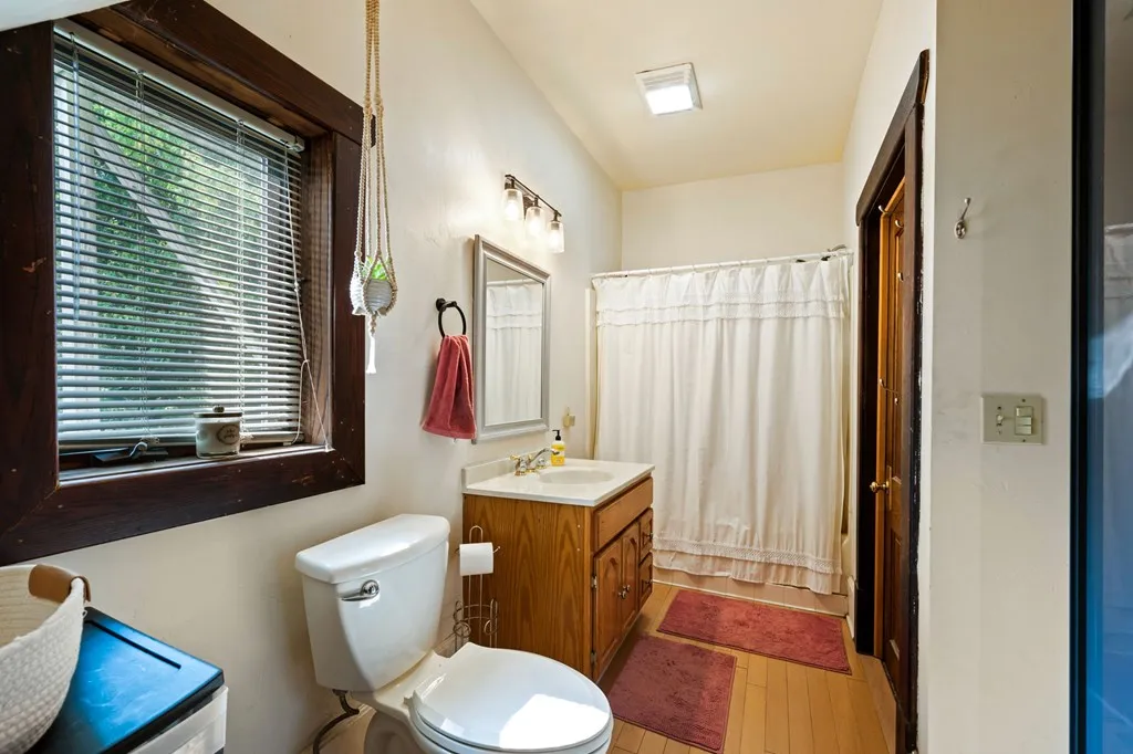 325 Pennsylvania St, Sturgeon Bay Wi 54235, 4 Bedrooms Bedrooms, ,2 BathroomsBathrooms,Multi Family,For Sale,Pennsylvania St,143213