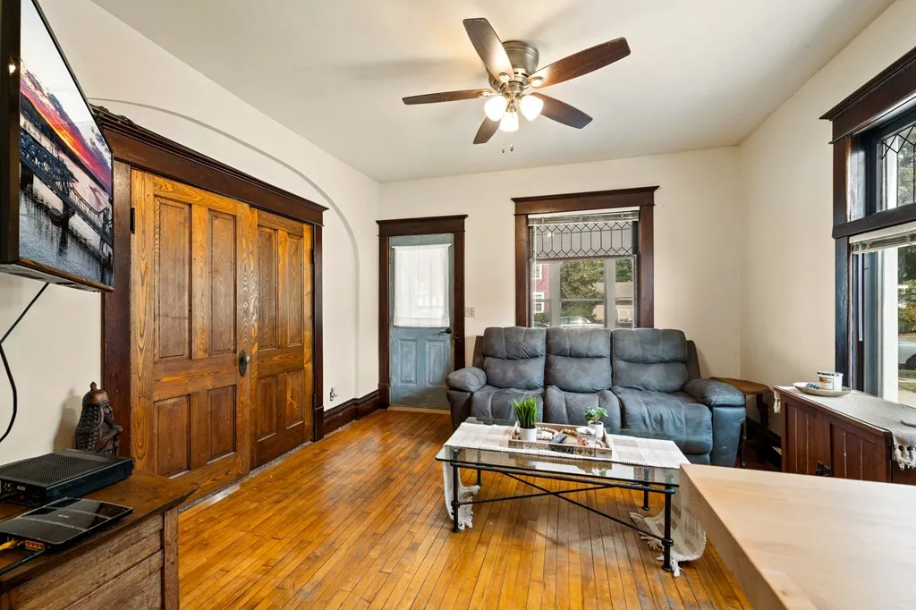 325 Pennsylvania St, Sturgeon Bay Wi 54235, 4 Bedrooms Bedrooms, ,2 BathroomsBathrooms,Multi Family,For Sale,Pennsylvania St,143213