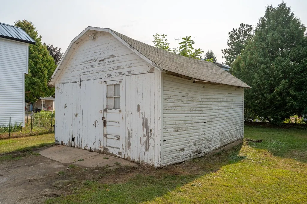 325 Pennsylvania St, Sturgeon Bay Wi 54235, 4 Bedrooms Bedrooms, ,2 BathroomsBathrooms,Multi Family,For Sale,Pennsylvania St,143213