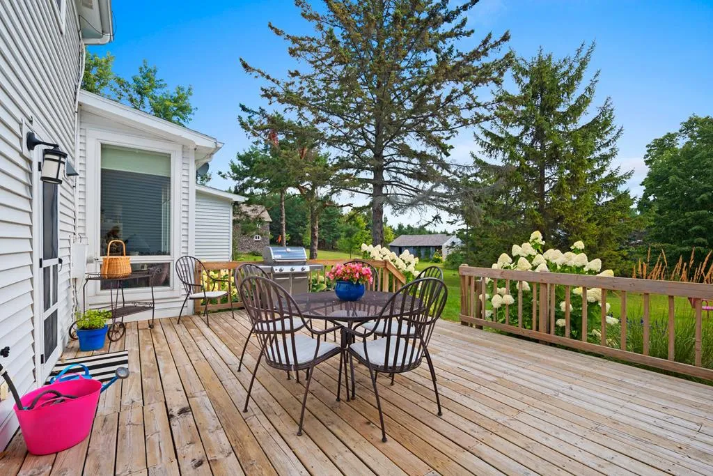 11402 Lakeview Rd, Ellison Bay, Wisconsin 54210, 4 Bedrooms Bedrooms, ,5 BathroomsBathrooms,Inland-Residential,For Sale,Lakeview Rd,144485