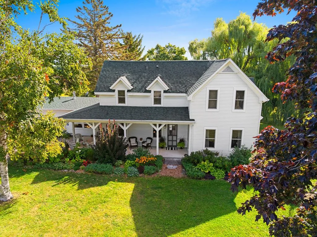 11402 Lakeview Rd, Ellison Bay, Wisconsin 54210, 4 Bedrooms Bedrooms, ,5 BathroomsBathrooms,Inland-Residential,For Sale,Lakeview Rd,144485