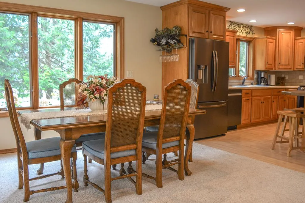 8100 Oaks Dr # 1702, Baileys Harbor, Wisconsin 54202, 2 Bedrooms Bedrooms, ,2 BathroomsBathrooms,Condominium,For Sale,E Oaks Dr,143966