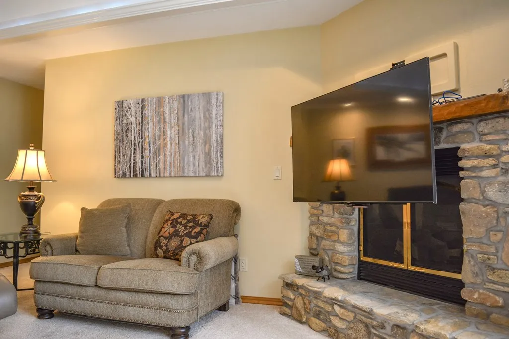 8100 Oaks Dr # 1702, Baileys Harbor, Wisconsin 54202, 2 Bedrooms Bedrooms, ,2 BathroomsBathrooms,Condominium,For Sale,E Oaks Dr,143966