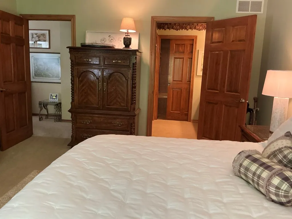 8100 Oaks Dr # 1702, Baileys Harbor, Wisconsin 54202, 2 Bedrooms Bedrooms, ,2 BathroomsBathrooms,Condominium,For Sale,E Oaks Dr,143966