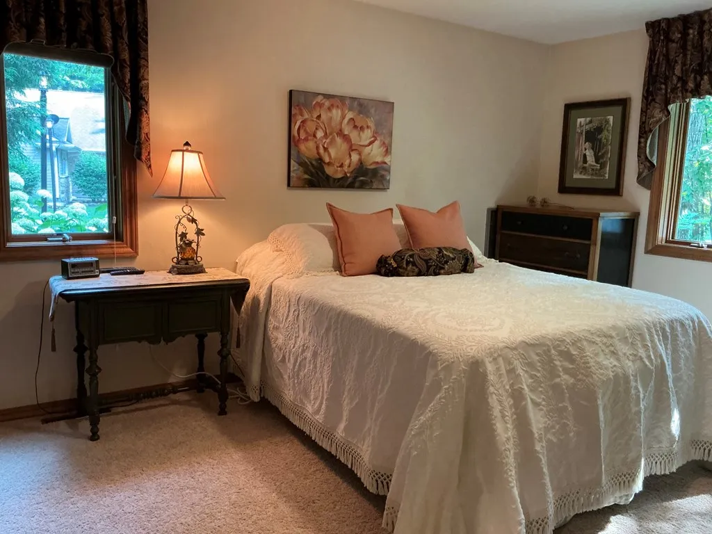 8100 Oaks Dr # 1702, Baileys Harbor, Wisconsin 54202, 2 Bedrooms Bedrooms, ,2 BathroomsBathrooms,Condominium,For Sale,E Oaks Dr,143966