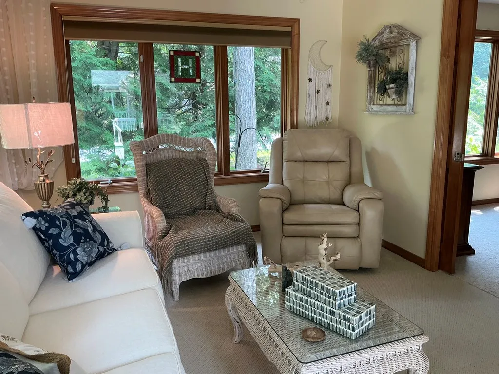 8100 Oaks Dr # 1702, Baileys Harbor, Wisconsin 54202, 2 Bedrooms Bedrooms, ,2 BathroomsBathrooms,Condominium,For Sale,E Oaks Dr,143966