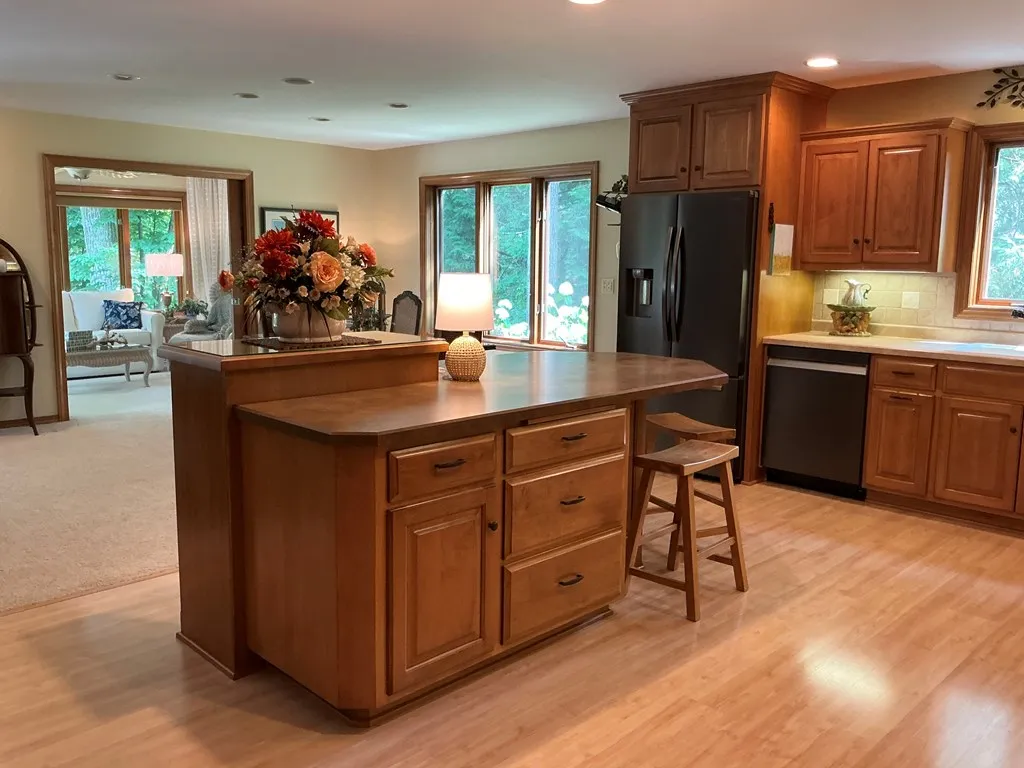 8100 Oaks Dr # 1702, Baileys Harbor, Wisconsin 54202, 2 Bedrooms Bedrooms, ,2 BathroomsBathrooms,Condominium,For Sale,E Oaks Dr,143966