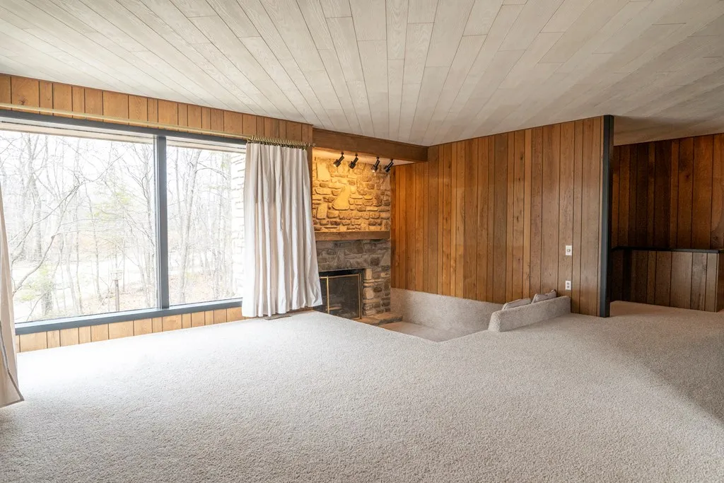12210 Garrett Bay Rd, Ellison Bay Wi 54210, 4 Bedrooms Bedrooms, ,2 BathroomsBathrooms,Inland-Residential,For Sale,Garrett Bay Rd,141482