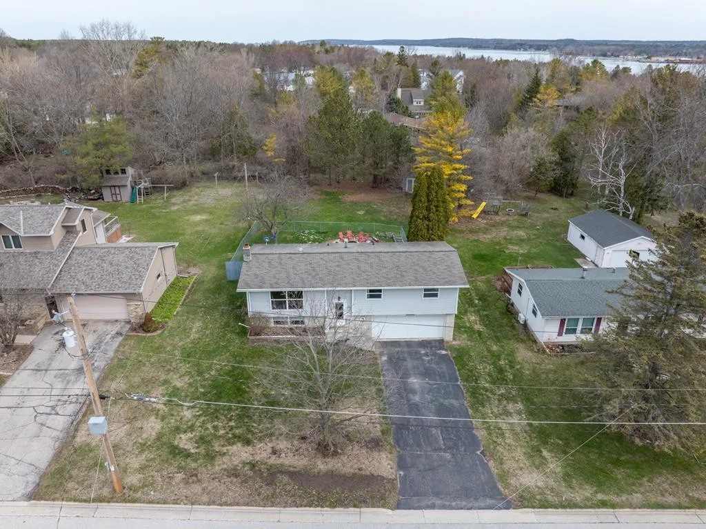 734 Hickory St, Sturgeon Bay Wi 54235, 3 Bedrooms Bedrooms, ,2 BathroomsBathrooms,Inland-Residential,For Sale,Hickory St,143845