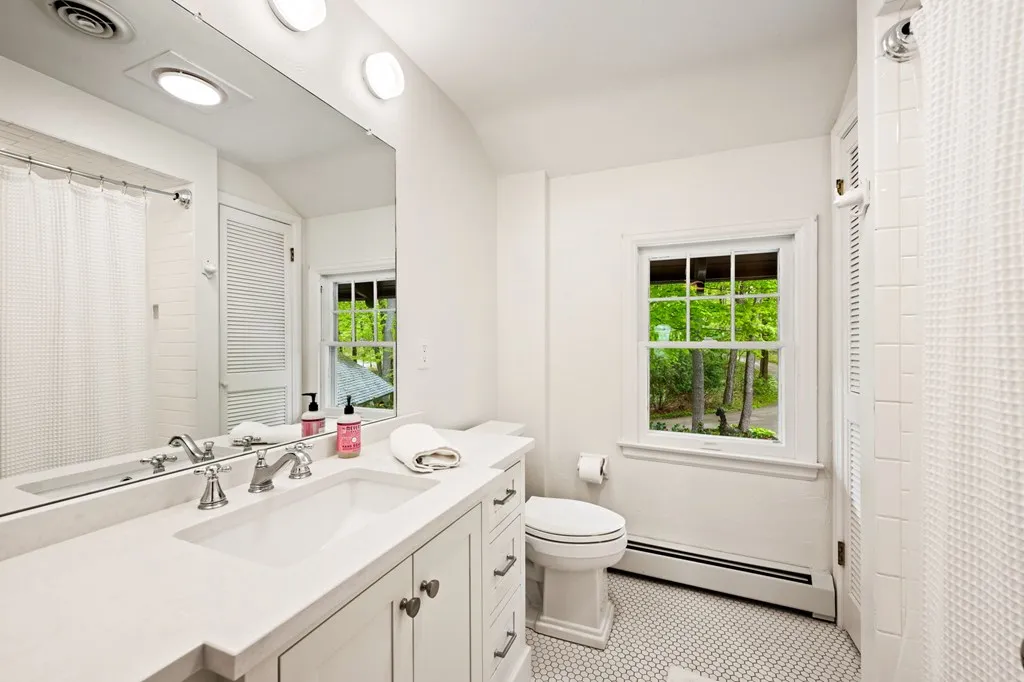 4167&69 Bay Shore Dr, Sturgeon Bay, Wisconsin 54235, 4 Bedrooms Bedrooms, ,3 BathroomsBathrooms,Waterfront-Residential,For Sale,Bay Shore Dr,143997
