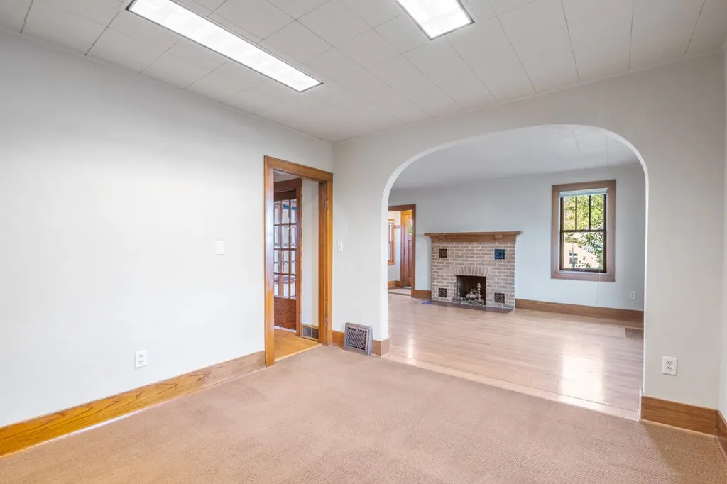216 S 4th Ave, Sturgeon Bay, Wisconsin 54235, 3 Bedrooms Bedrooms, ,1 BathroomBathrooms,Inland-Residential,For Sale,S 4th Ave,144530
