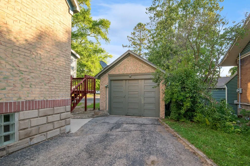 216 S 4th Ave, Sturgeon Bay, Wisconsin 54235, 3 Bedrooms Bedrooms, ,1 BathroomBathrooms,Inland-Residential,For Sale,S 4th Ave,144530