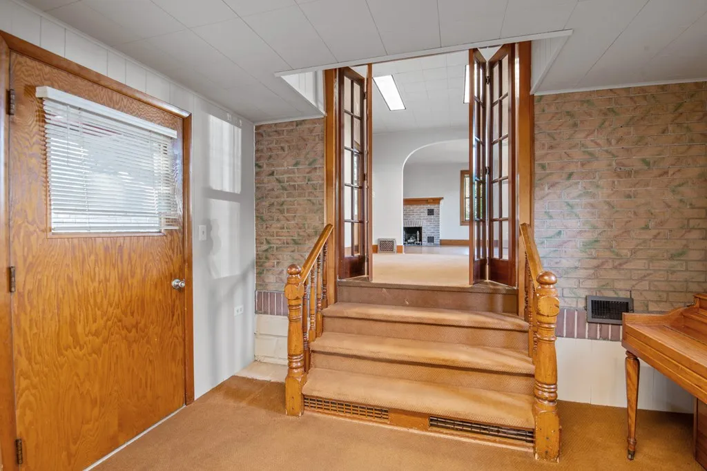 216 S 4th Ave, Sturgeon Bay, Wisconsin 54235, 3 Bedrooms Bedrooms, ,1 BathroomBathrooms,Inland-Residential,For Sale,S 4th Ave,144530