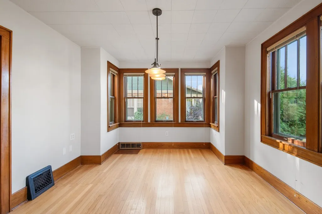 216 S 4th Ave, Sturgeon Bay, Wisconsin 54235, 3 Bedrooms Bedrooms, ,1 BathroomBathrooms,Inland-Residential,For Sale,S 4th Ave,144530