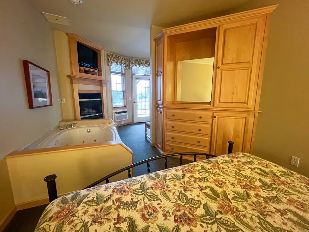 10571 Hwy 57, Sister Bay Wi 54234, 1 Bedroom Bedrooms, ,1 BathroomBathrooms,Condominium,For Sale,Hwy 57,140839