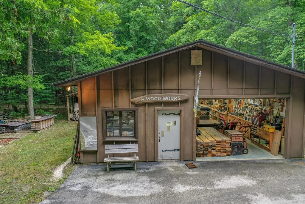 3771 Gibraltar Rd, Fish Creek, Wisconsin 54212, 3 Bedrooms Bedrooms, ,2 BathroomsBathrooms,Inland-Residential,For Sale,Gibraltar Rd,144444