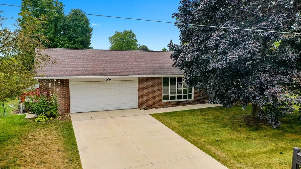 914 N 8th Pl, Sturgeon Bay Wi 54235, 4 Bedrooms Bedrooms, ,3 BathroomsBathrooms,Inland-Residential,For Sale,N 8th Pl,143087