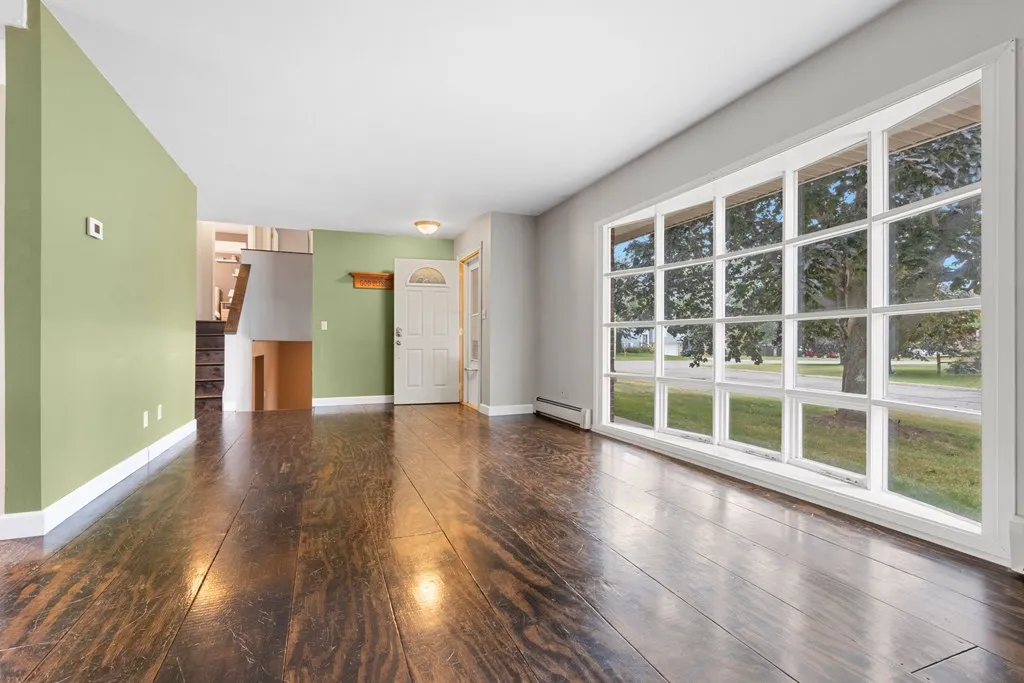 914 N 8th Pl, Sturgeon Bay Wi 54235, 4 Bedrooms Bedrooms, ,3 BathroomsBathrooms,Inland-Residential,For Sale,N 8th Pl,143087