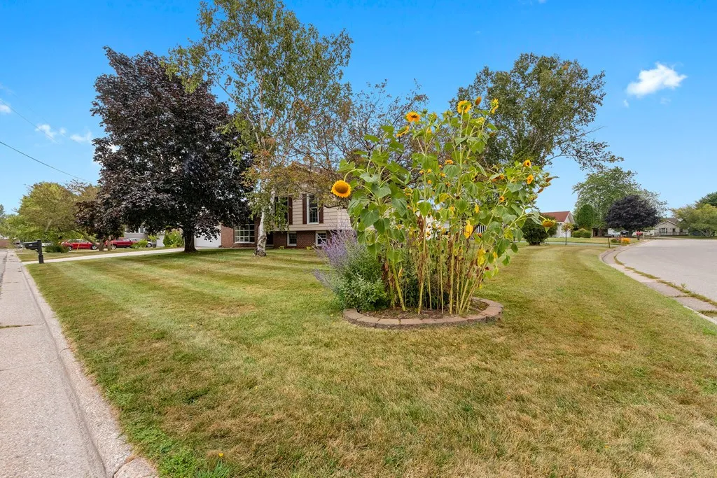 914 N 8th Pl, Sturgeon Bay Wi 54235, 4 Bedrooms Bedrooms, ,3 BathroomsBathrooms,Inland-Residential,For Sale,N 8th Pl,143087