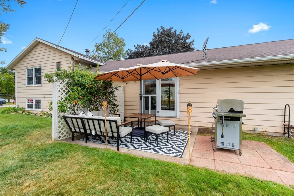 914 N 8th Pl, Sturgeon Bay Wi 54235, 4 Bedrooms Bedrooms, ,3 BathroomsBathrooms,Inland-Residential,For Sale,N 8th Pl,143087