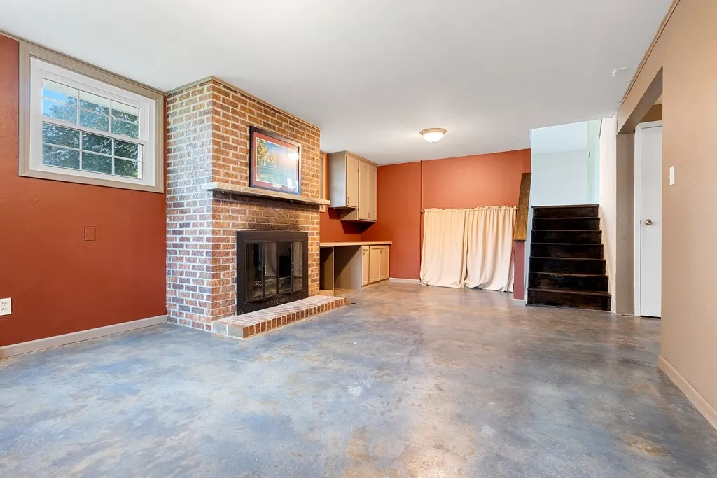 914 N 8th Pl, Sturgeon Bay Wi 54235, 4 Bedrooms Bedrooms, ,3 BathroomsBathrooms,Inland-Residential,For Sale,N 8th Pl,143087