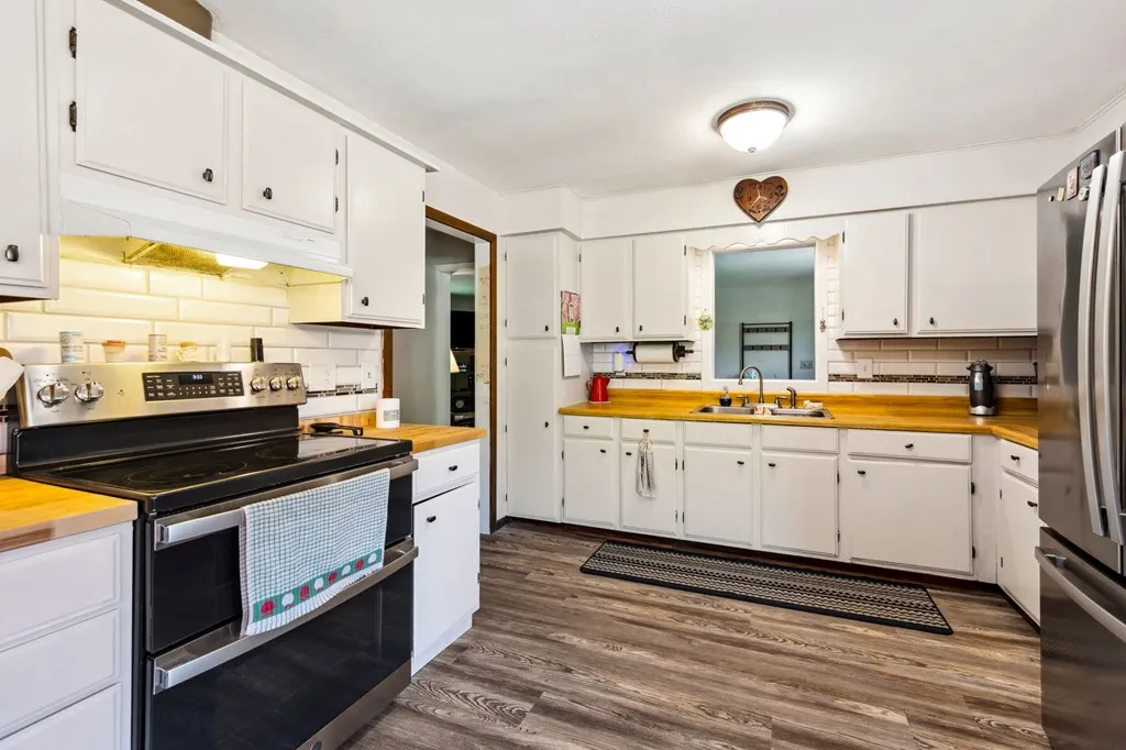 8259 Peil Ln, Baileys Harbor, Wisconsin 54202, 3 Bedrooms Bedrooms, ,2 BathroomsBathrooms,Inland-Residential,For Sale,Peil Ln,143964