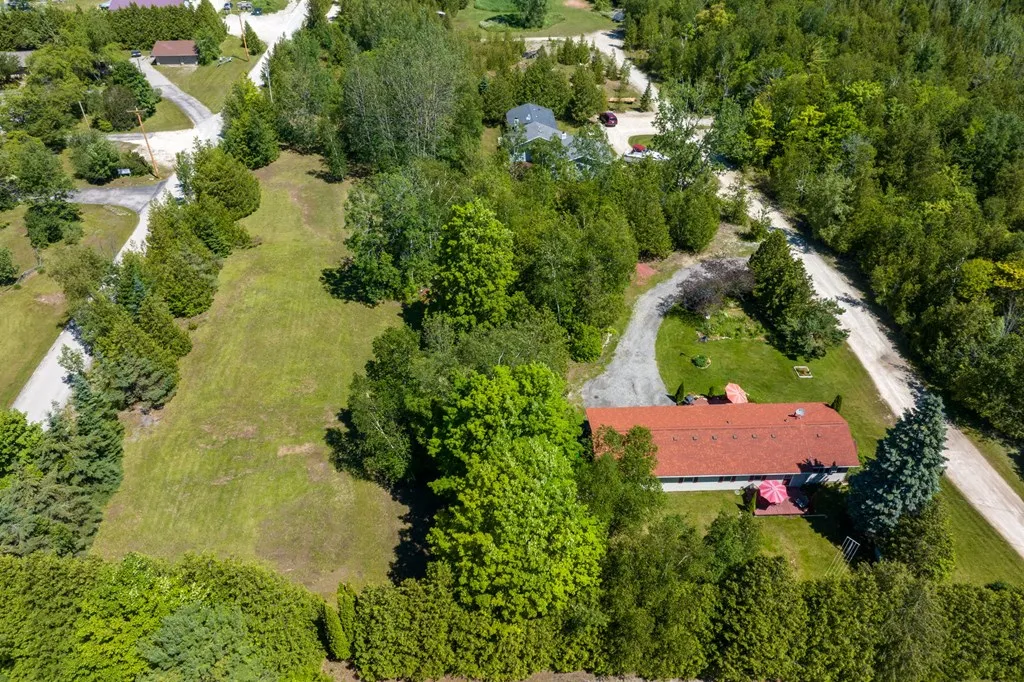 8259 Peil Ln, Baileys Harbor, Wisconsin 54202, 3 Bedrooms Bedrooms, ,2 BathroomsBathrooms,Inland-Residential,For Sale,Peil Ln,143964