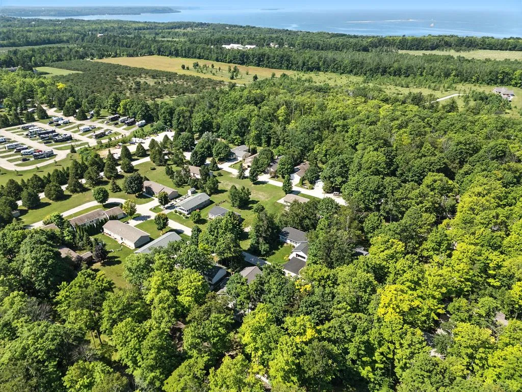 11628 Carrington Ln # 45, Ellison Bay, Wisconsin 54210, 3 Bedrooms Bedrooms, ,2 BathroomsBathrooms,Condominium,For Sale,Carrington Ln,144347