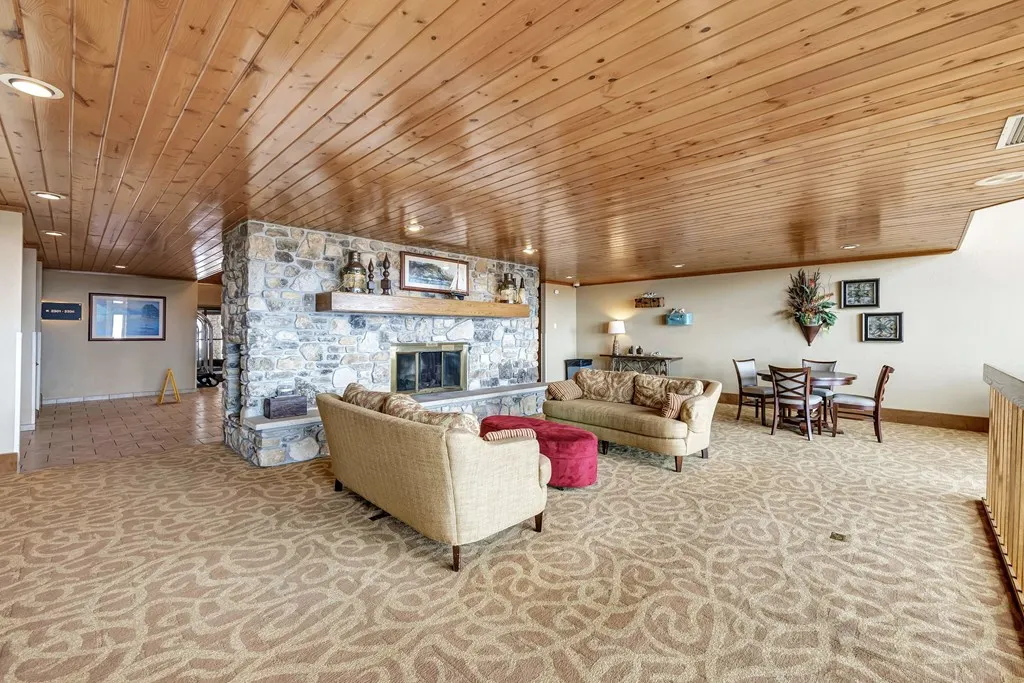 4920 Landmark Cir # 2324, Egg Harbor Wi 54209, 2 Bedrooms Bedrooms, ,1 BathroomBathrooms,Condominium,For Sale,Landmark Cir,143648