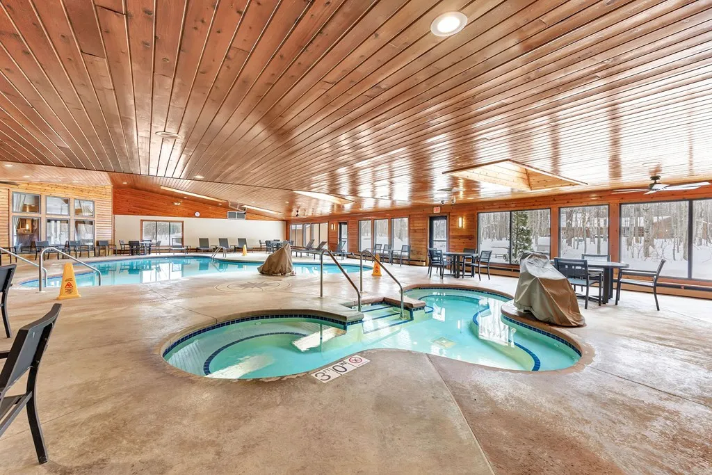 4920 Landmark Cir # 2324, Egg Harbor Wi 54209, 2 Bedrooms Bedrooms, ,1 BathroomBathrooms,Condominium,For Sale,Landmark Cir,143648