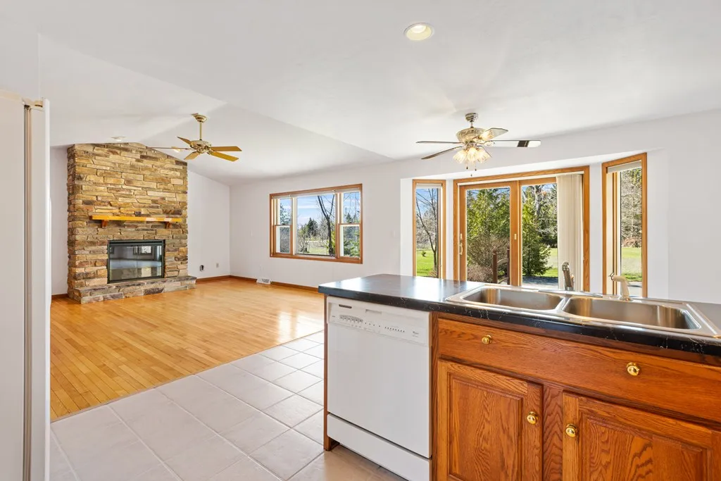 4909 Ripp Rd, Sturgeon Bay Wi 54235, 3 Bedrooms Bedrooms, ,3 BathroomsBathrooms,Inland-Residential,For Sale,Ripp Rd,143893